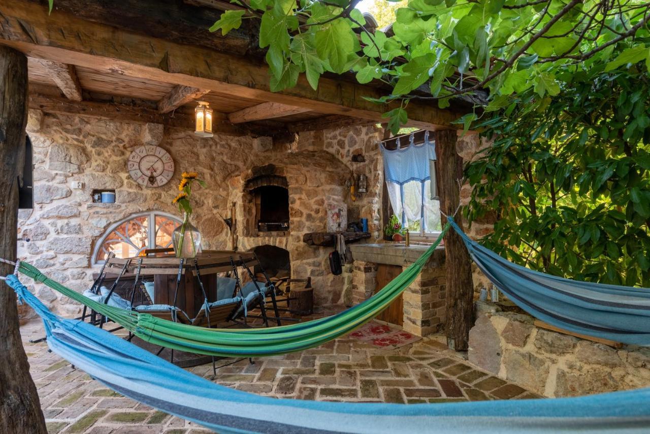 Villa Festina Lente - Cosy & Authentic Villa With Private Heated Pool Dobrinj Exterior foto