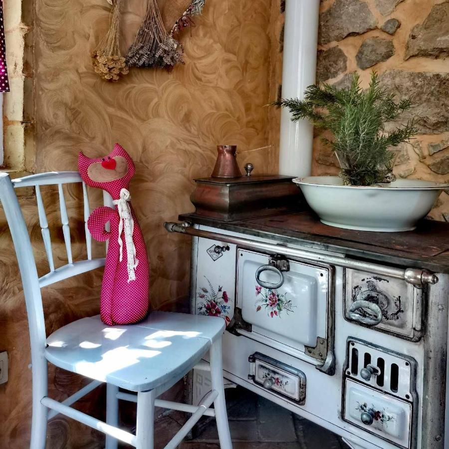 Villa Festina Lente - Cosy & Authentic Villa With Private Heated Pool Dobrinj Exterior foto