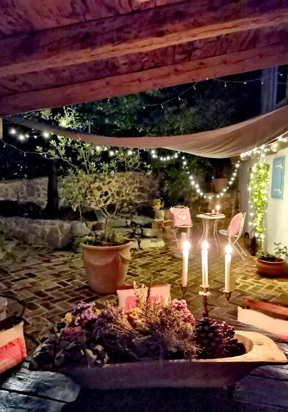 Villa Festina Lente - Cosy & Authentic Villa With Private Heated Pool Dobrinj Exterior foto